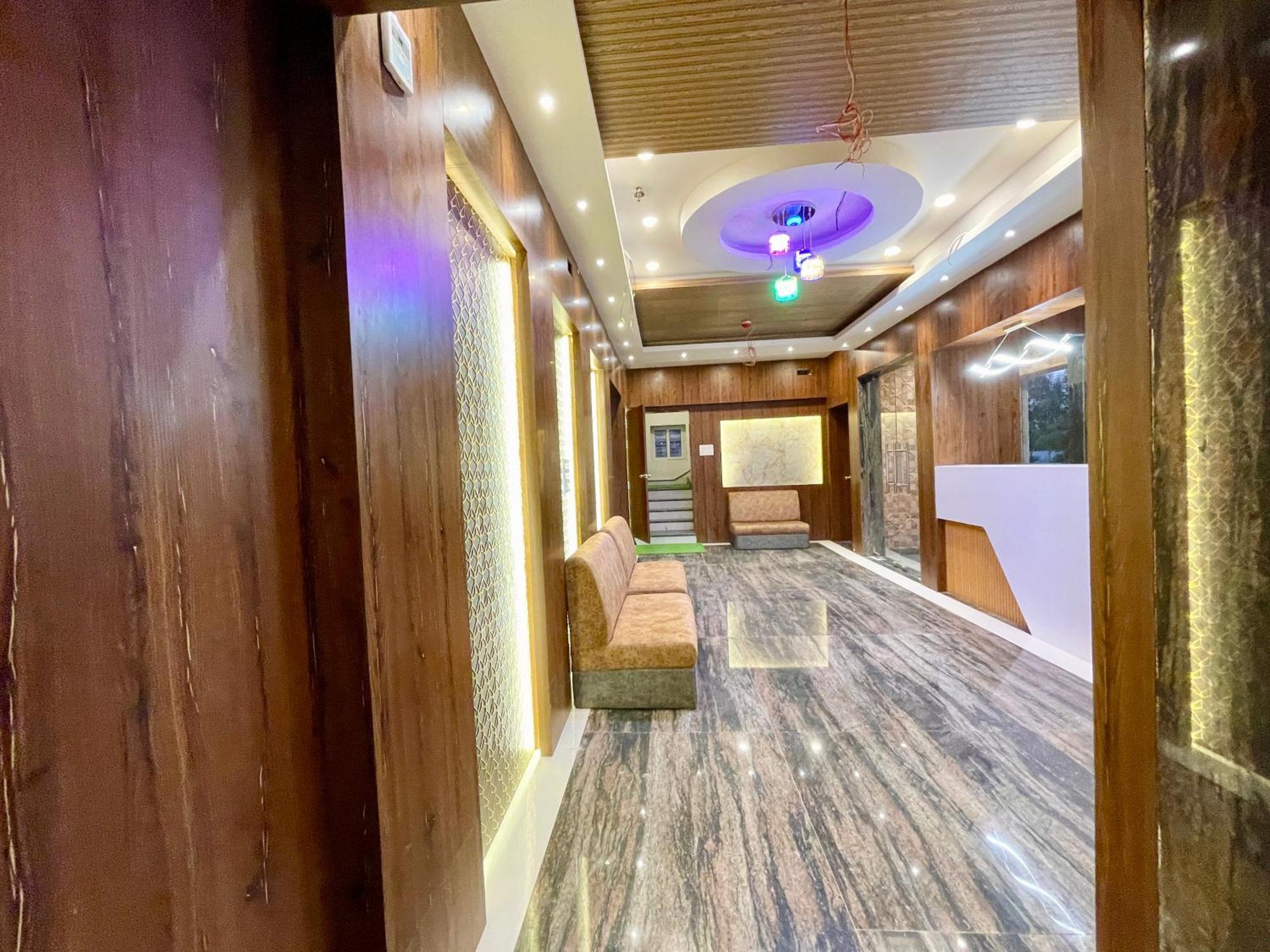 Hotel A One ! Puri, Breakfast Included- Swimming-Pool, Near Sea-Beach-And-Temple, Fully-Air-Conditioned-Hotel With-Lift-And-Parking-Facility - 1 Exterior photo