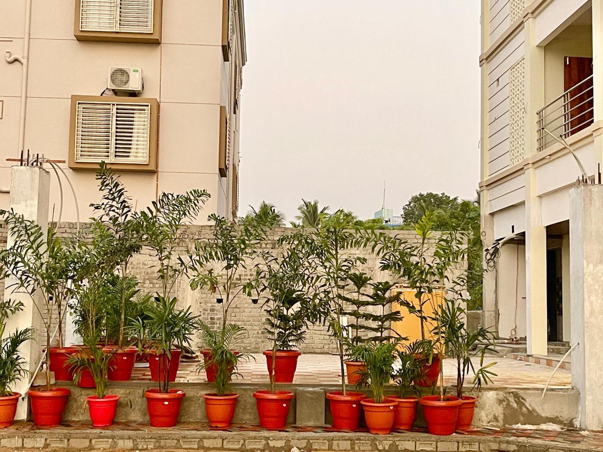 Hotel A One ! Puri, Breakfast Included- Swimming-Pool, Near Sea-Beach-And-Temple, Fully-Air-Conditioned-Hotel With-Lift-And-Parking-Facility - 1 Exterior photo